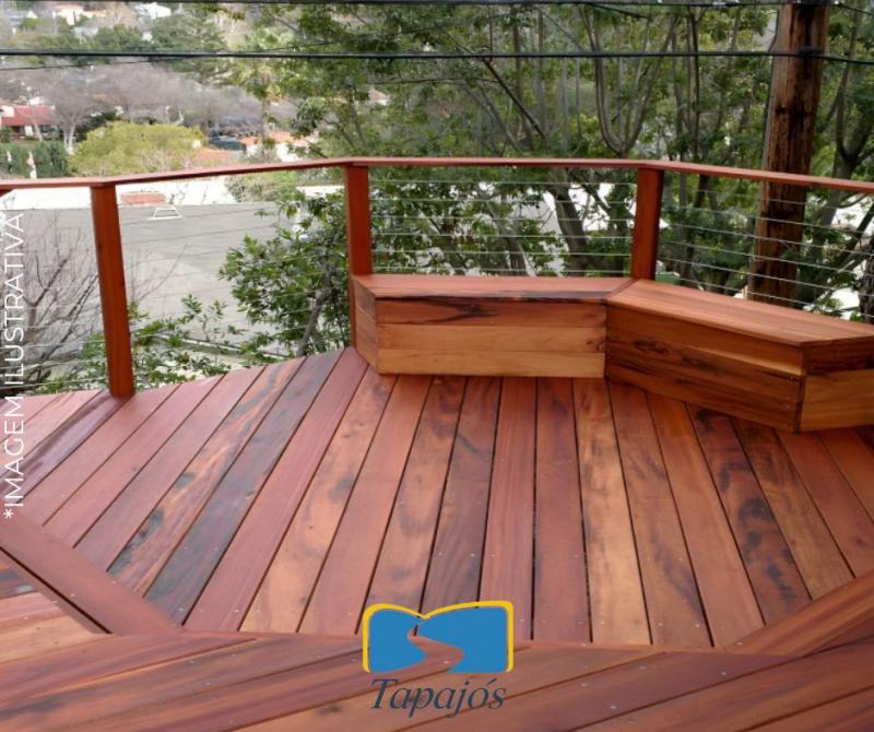 Deck de Muiracatiara